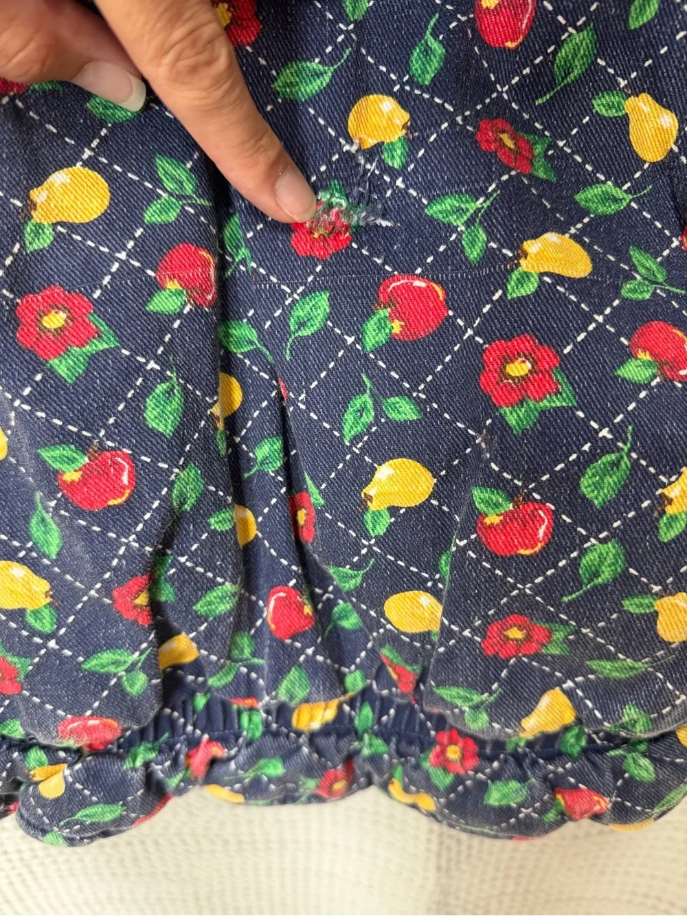 Vintage Oshkosh size 5-6 Flawed Faded Jacket Multicolor Fruit Floral Print